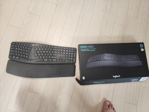 .인체공학 키보드 로지텍 ERGO K860 판매 합니다